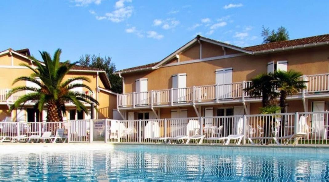 Apartamento Petit Oasis Avec Piscine Anglet Exterior foto